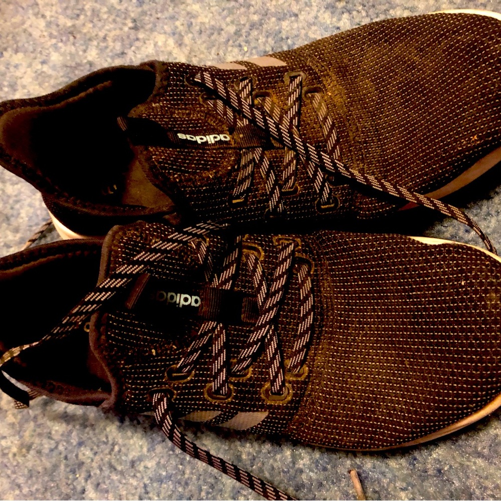 Women’s Adidas sz9